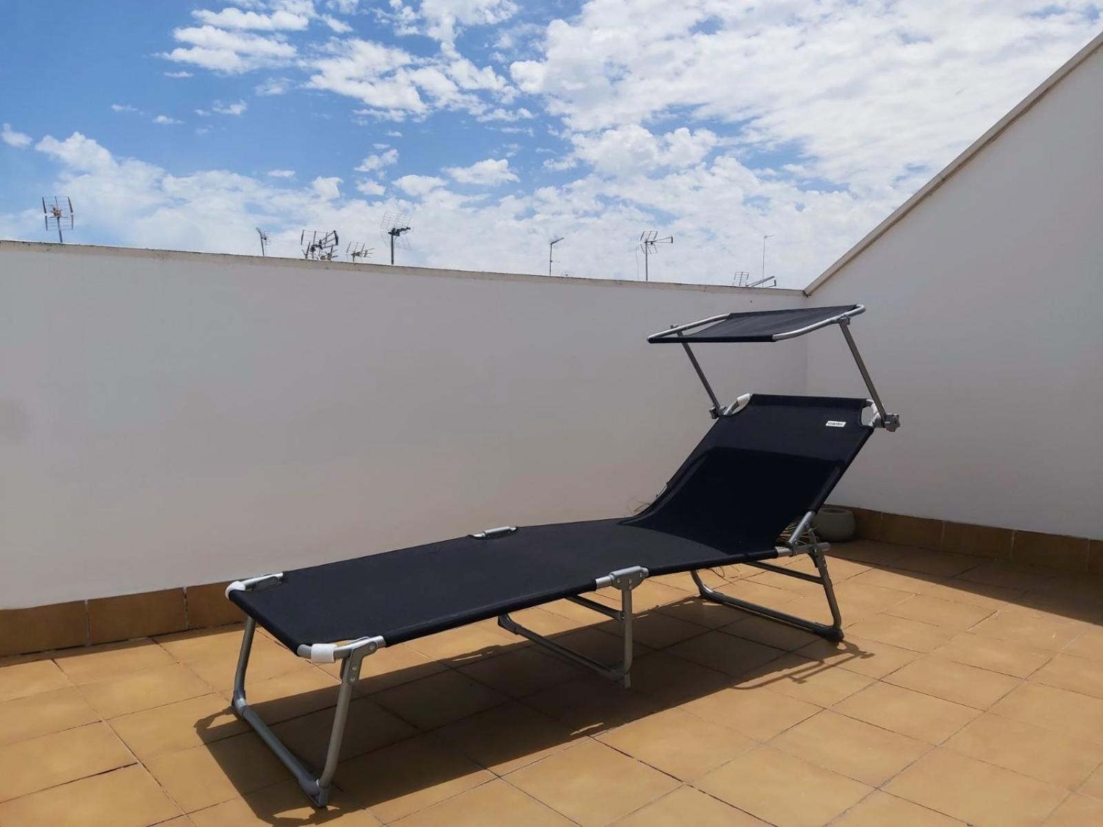 Triana Procurador Con Terraza Privada Apartment Sevilla Bagian luar foto